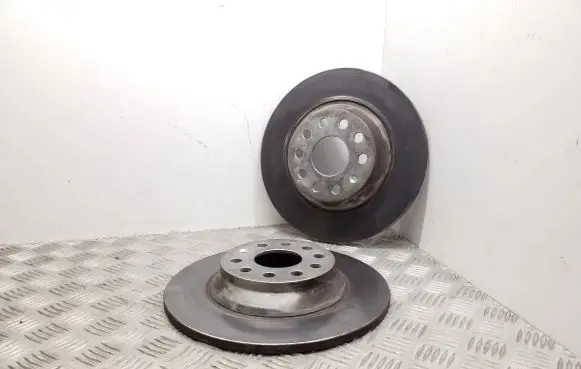 Skoda Superb B8 (3V) Rear brake disc