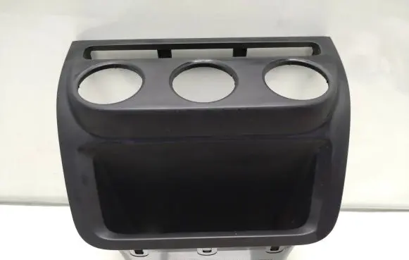 Volkswagen Tiguan Climate control/heater control trim 5M0819422