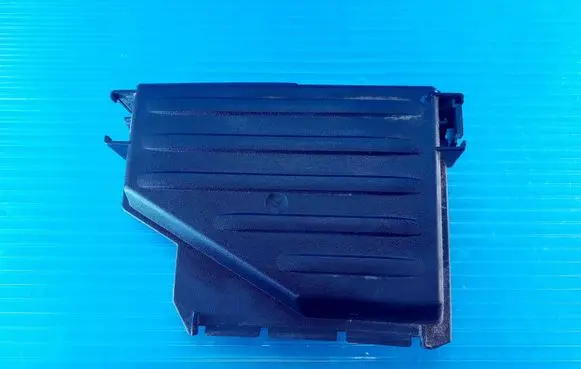 Opel Combo C Fuse box cover 13140089
