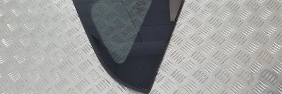 Toyota RAV 4 (XA30) Rear side window