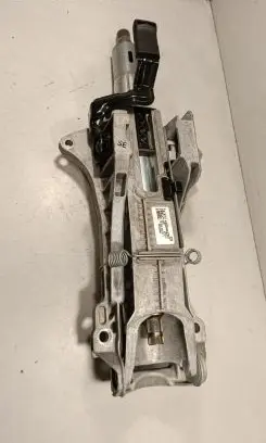 Steering wheel axle set