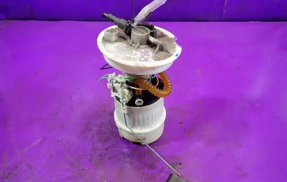 Mazda 3 I In-tank fuel pump