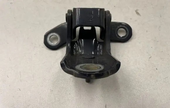 Ford Fiesta Rear door lower hinge