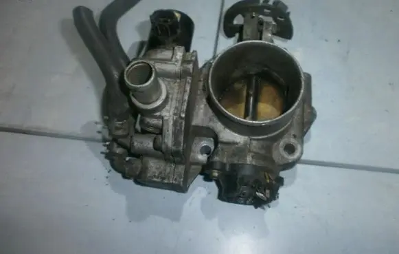 Mazda MX-3 Throttle valve b6bf4181