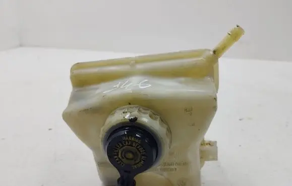 BMW X5 E53 Power steering fluid tank/reservoir 32666906