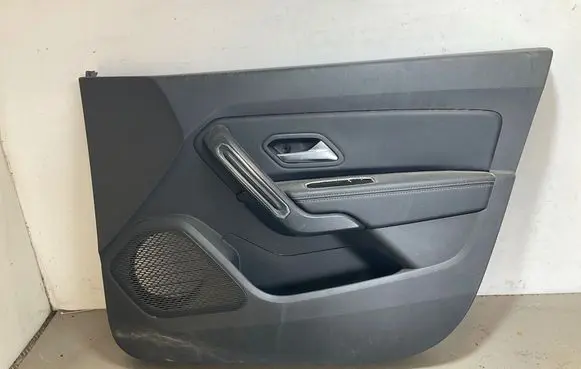 Dacia Duster II Front door card panel trim 809103389R 2126011NTE 2569840