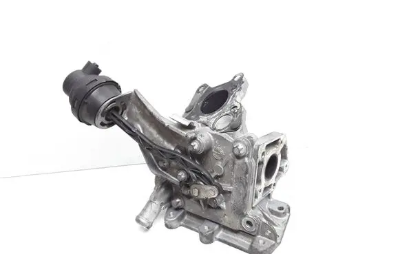 Mercedes-Benz C W204 EGR valve cooler A6511420067 A6511400002