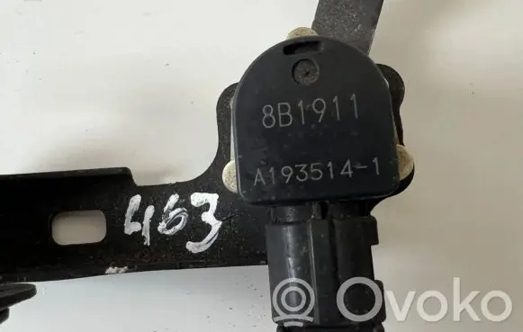 Toyota C-HR I Headlight/headlamp level sensor A1935141 8B1911