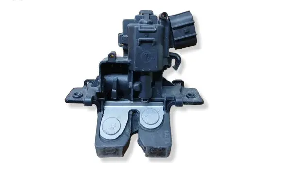 Toyota Yaris Tailgate lock latch 693500D132