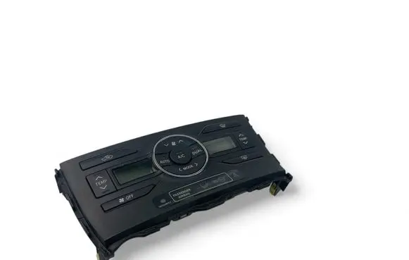 Toyota Auris 150 Interior fan control switch 5590002300