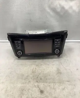 Nissan Qashqai Radio/CD/DVD/GPS head unit 7513750220 10R047071