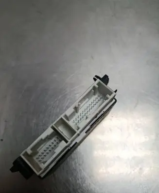 Skoda Octavia Mk2 (1Z) Parking PDC control unit/module 5Q0919283 307619 000018089