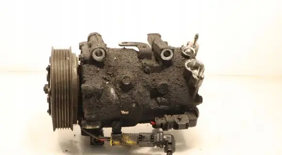 Peugeot 5008 Air conditioning (A/C) compressor (pump) 2863901024