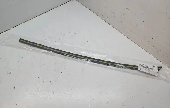 KIA Ceed Rear door glass trim molding 83860J7010