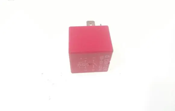 Renault Scenic I Other relay 7700844682A