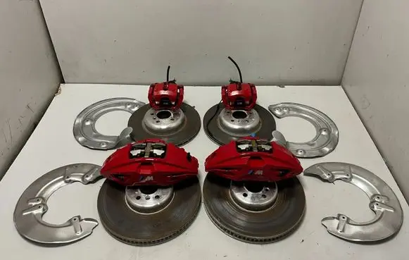 BMW X6 G06 Brake discs and calipers set 6897349 6897350