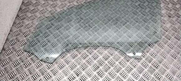 Audi A6 C7 Front door window glass four-door 43R00083