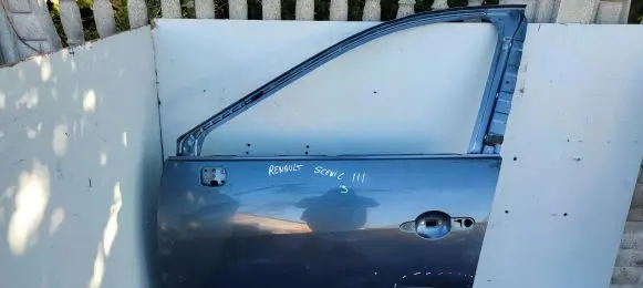 Renault Scenic III - Grand scenic III Front door 801014883R