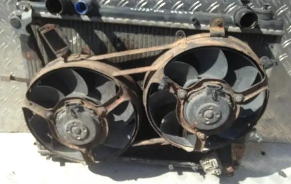 Fiat Marea Radiator cooling fan shroud