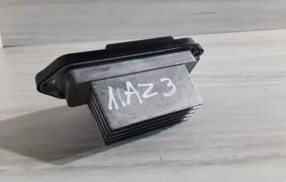 Mazda 3 II Heater blower motor/fan resistor PM010020B HB180BP4M
