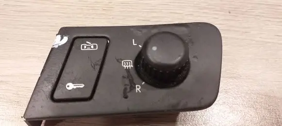 Volkswagen Touran I Wing mirror switch 1T1959552