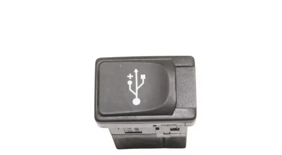 Toyota Yaris USB socket connector 861900D060