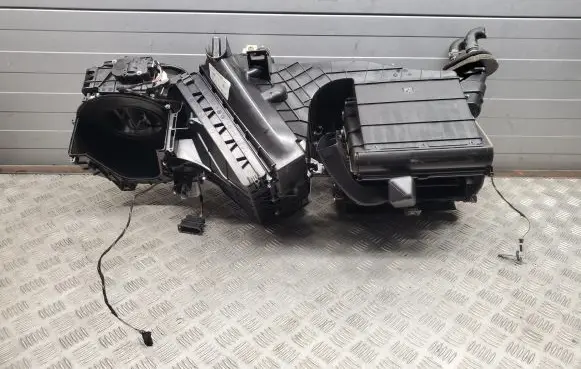 Porsche Cayenne (92A) Interior heater climate box assembly 7P5820005P 7P5820005