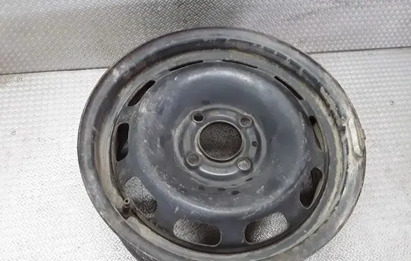 Volvo 850 R15 steel rim 2150085 6802098