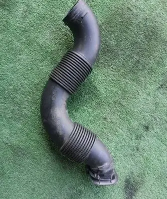 Mini One - Cooper Coupe R56 Air intake duct part 2754424