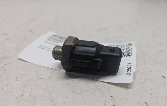 Renault Megane II Coolant temperature sensor 7700732252