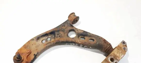 Volkswagen Tiguan Front lower control arm/wishbone
