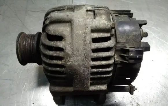 Ford Galaxy Generator/alternator 028903028E