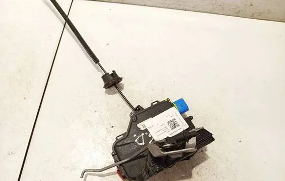 Audi A8 S8 D3 4E Rear door lock