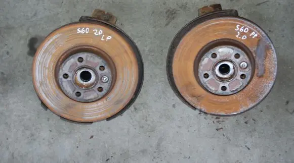 Volvo S60 Front wheel hub spindle knuckle 163KM