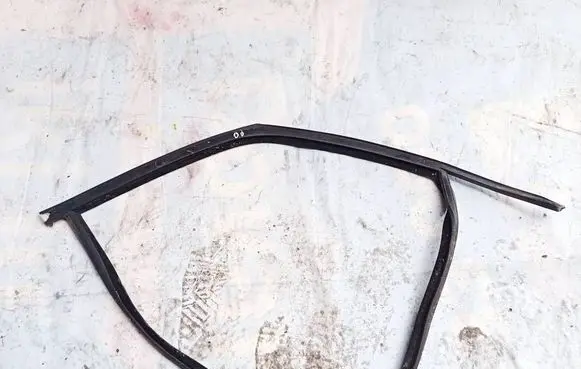 Ford S-MAX Rubber seal front coupe door 