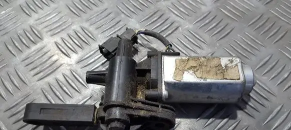 Audi A8 S8 D3 4E Seat adjustment motor 83226725000