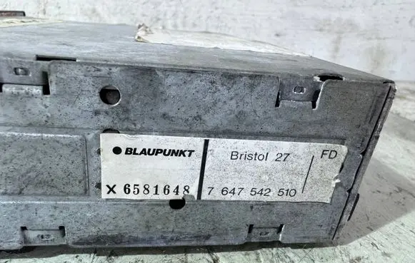BMW 5 E34 Radio/CD/DVD/GPS head unit 6581648 7647542510