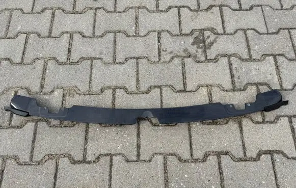 Ferrari 812 Superfast Front bumper splitter molding 
