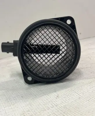 Volvo V70 Mass air flow meter 31216661 0280218240 70771883