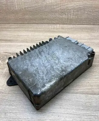 Chrysler Voyager Engine control unit/module ECU P04748290AB 286960