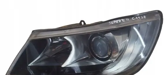 Skoda Superb B6 (3T) Headlight/headlamp 3T2941015F