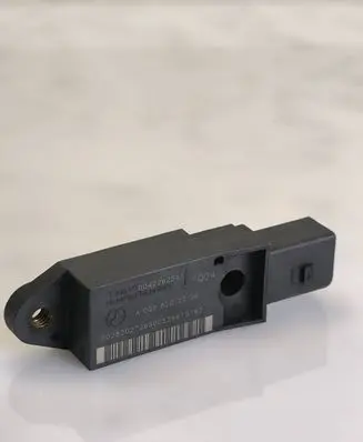 Mercedes-Benz E W211 Airbag deployment crash/impact sensor A0028202726 00402625A