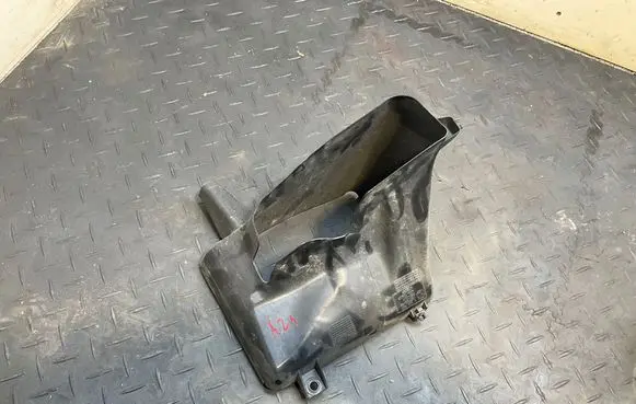 BMW 6 F06 Gran coupe Intercooler air guide/duct channel 8050397 18779815