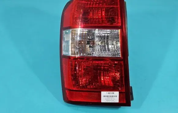 KIA Carnival Rear/tail lights 924-4D1 IMPRK1452838
