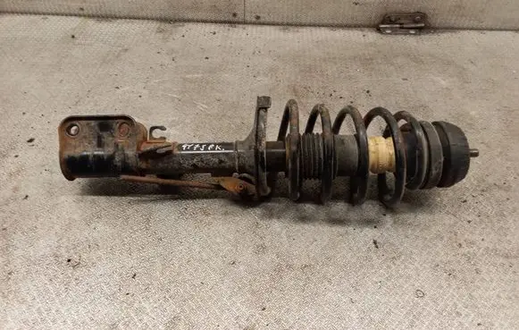 Mercedes-Benz Vito Viano W638 Front shock absorber with coil spring