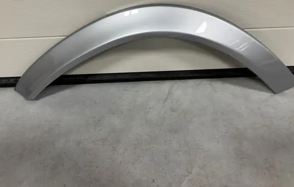 Mercedes-Benz GLE W167 Rear arch trim a1678800205