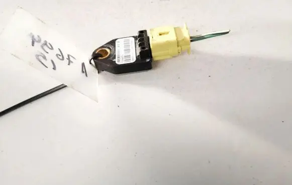Dodge Caliber Airbag deployment crash/impact sensor p04896061aa
