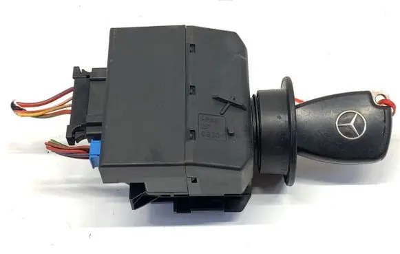 Mercedes-Benz A W169 Ignition lock 1695451508