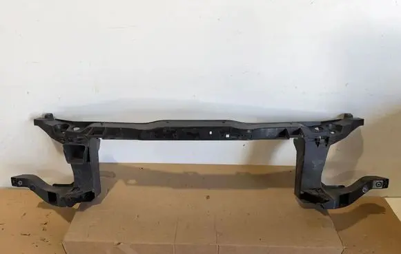 Mercedes-Benz Vito Viano W447 Top upper radiator support slam panel A4478801103