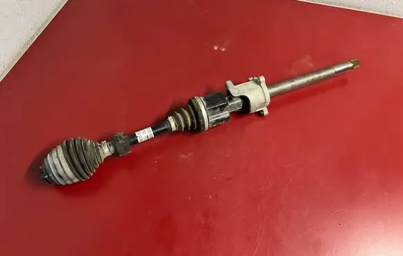 BMW X2 F39 Front driveshaft 8482646 7646908